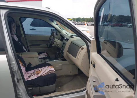 2011 Ford Escape Xlt from USA, damaged, VIN 1FMCU0D72BKB09703